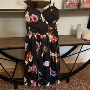 NWOT: Corset Bodice Floral Dress